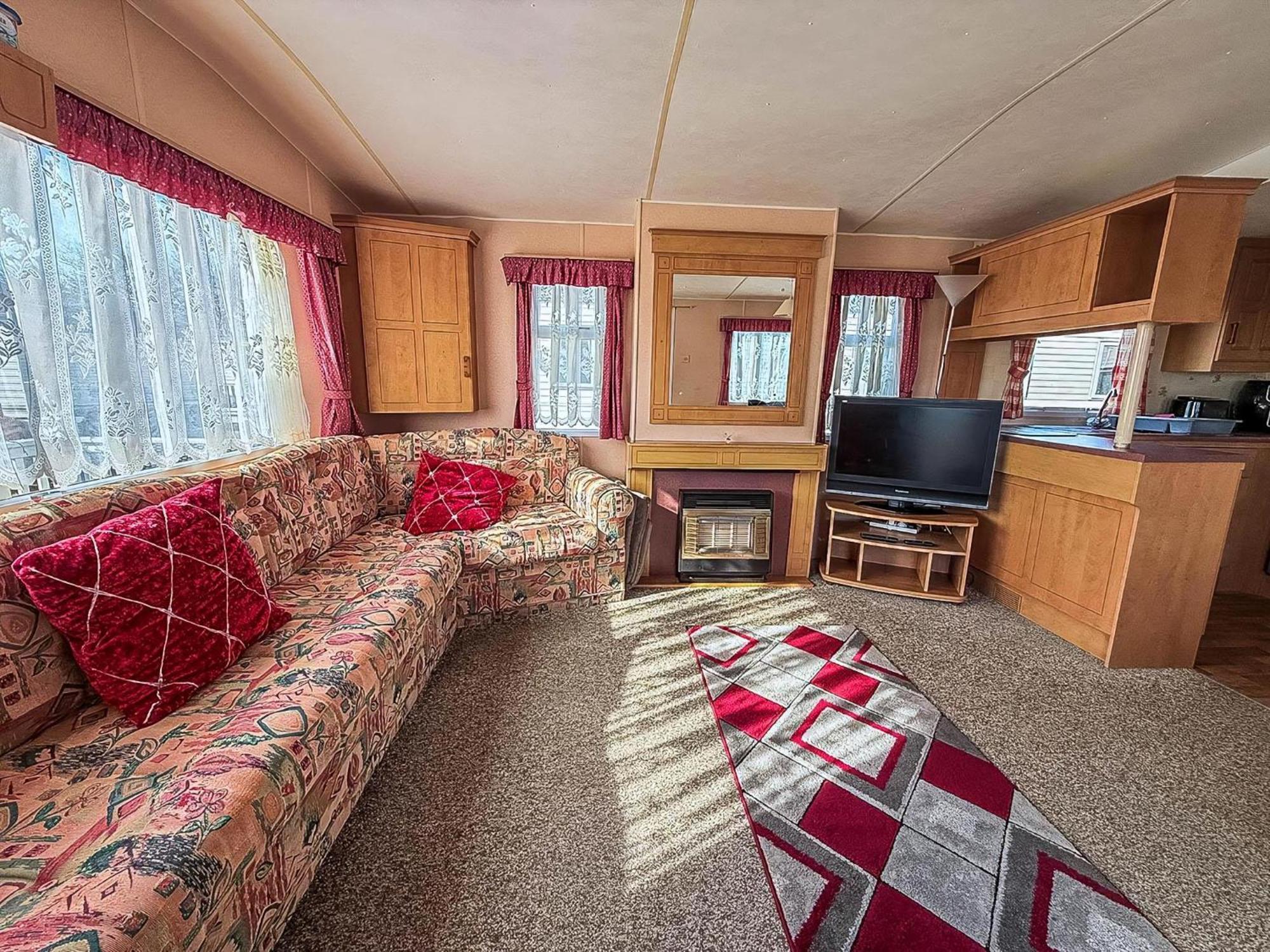 Campsite Lovely 8 Berth Caravan In With Free Wi-fi, Ref 96023d